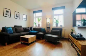 Image of The practice - living as therapy (including own parking space)