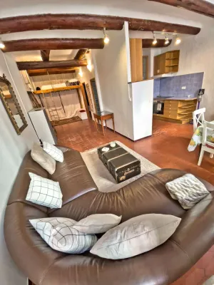 Image of Vieux-port : Appartement Cozy, Calme et Pratique Maison Entière