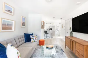 Image of \/\/The Tag House\/\/ 5 minutes to BSU, airport, hiking and downtown