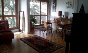 Image of Sunny Private Bedrooms in Peaceful Shared Flat near Bois de Vincennes