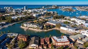 Image of 3 Bedroom Mooloolaba Canal property