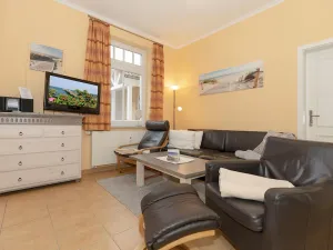 Image of Stylish apartment by the sea with a sunny south-facing balcony, incl. sauna & pool in the house! - Dune Castle