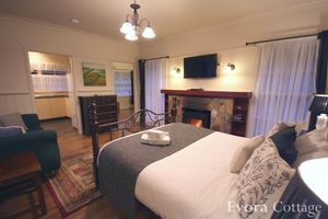 Image of Evora Cottage with spa bath & wood fireplace