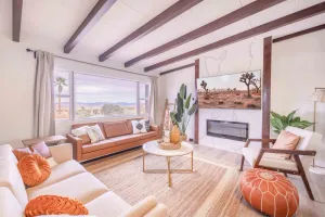 Image of Exquisite Villa: Pool, Spa & Gorgeous 360 Views!
