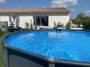 Image of Villa 100m2 with swimming pool Sollies ville 15 minutes from the beach