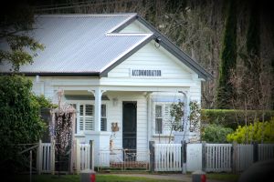 Image of R&R COTTAGE