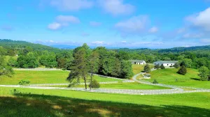Image of 1802 cottage once part of Monticello and owned by Thomas Jefferson