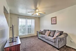 Image of Covered Patio & Charcoal Grill: Killeen Apt!