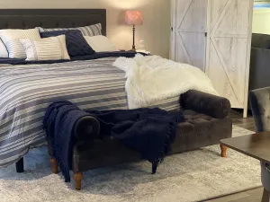 Image of Private Entry, Kng Sz Bed, Kitchenette,  Pets Welcm, Cozy, completely separate!