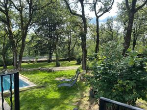 Image of Country house overlooking the village of Martel