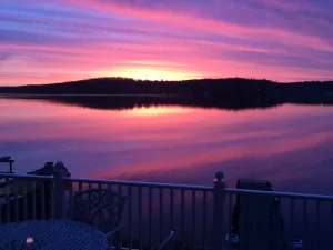Image of Lakeside Style and Luxury