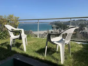Image of Appartement avec balcon VUE MER plage de Trestraou à PERROS-GUIREC - Réf 903