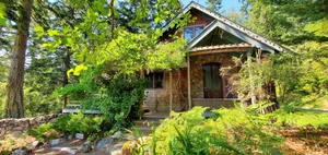 Image of Woods Lake Cottage