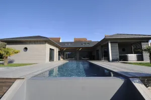 Image of Sarlat 900m from the medieval center, swimming pool, jacuzzi. New ground floor house