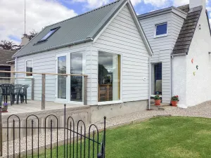 Image of We love the upgrades made to this characterful 19th century cottage.