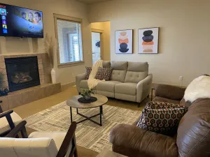 Image of TJ Rancher home, private yard, king beds, 2.5 bath