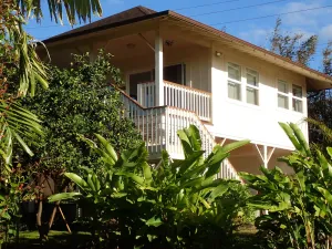 Image of Ocean View 1 BR Cottage  on Oceanfront Property. Permitted