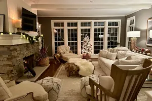 Image of Bluffs Edge in Birchwood Farms - private four-bedroom, hot tub, screened porch