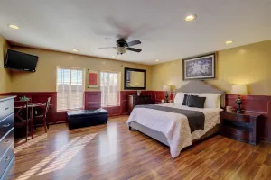 Image of Luxury European Style Executive Large Apartment A Near Sevierville