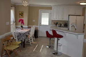 Image of Single 3 Bedroom 2 Bath House in a nice neighborhood