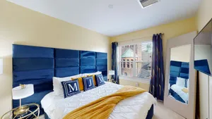 Image of ♥Smart TV♥Pool♥Full Kitchen♥20min→Airport♥King