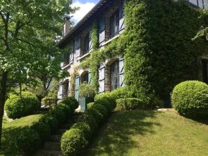 Image of CHARMING PROPERTY WITH HEATED SWIMMING POOL NEAR PARIS