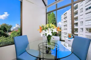 Image of Cremorne - HAMP1 - Hampden Avenue - Bright 1BR with Sunroom, Balcony Garage Near Neutral Bay Shops
