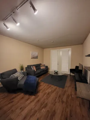 Image of 2Bd 2Ba Near Downtown Stay