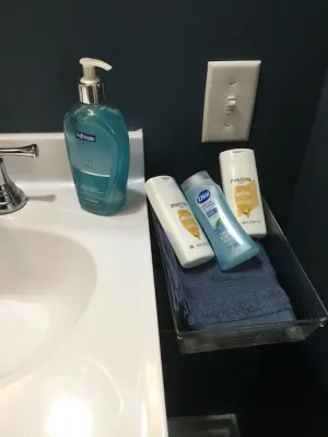 Image of Arnolds Park Cozy Cottage & Gazebo Steps to Okoboji Lake & Park