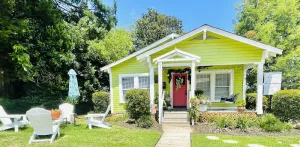 Image of Charming  2 BR and 2 full bath Cottage is located in Historic Downtown Laurel.