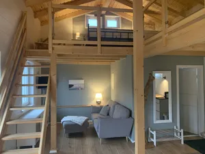 Image of Modern & cozy vacation home within walking distance of the lake