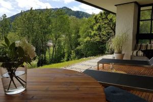Image of Exklusiver Souterrain - zentral, ruhig mit großer Terrasse, Bergblick und privaten Sauna zzgl