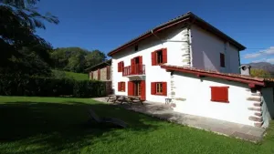 Image of Typical Basque house renovated - Saint-Etienne-de-Baigorry
