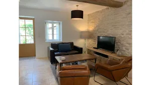 Image of House with full aircon within yards of centre of Meursault.