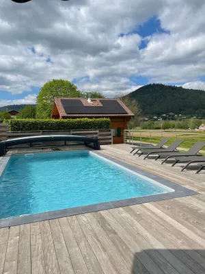 Image of Chalet avec Jacuzzi et Piscine, déco soignée esprit cocooning