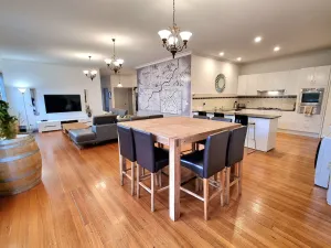Image of Westend House Healesville - Big & cosy house 10 mins walk to town