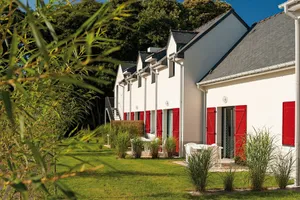 Image of Elegant Holiday Home in Quéven with Terrace