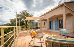 Image of VILLA NEPITA 93m² IN THE HEART OF THE VINEYARDS WITH IMPRENSABLE VIEW OF THE SEA