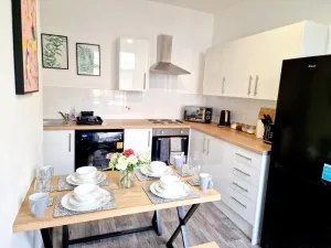 Image of St Johns House 3 Ensuite Rooms Available
