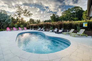 Image of Grove Hinterland Retreat - 15 mins to beach