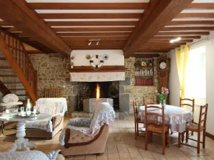 Image of Charming 18th Century Stone House - 3 BR, Sleeps 5, Near Beach and Hiking Trails
