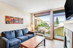 Image of Second-Floor Condo with Shared Pool and Hot Tub and Free WiFi - Near Beach Park