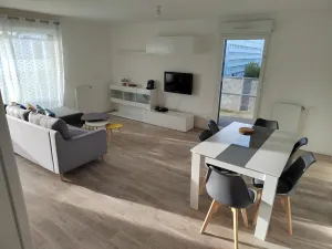 Image of Bel Appartement T3, Proche Paris