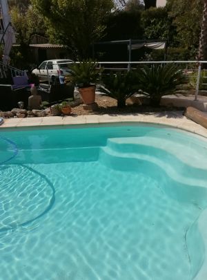 Image of Charming independent studio in Martigues town center, swimming pool, spa