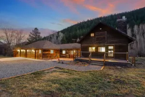 Image of Cabin by North Clear Creek. Private Hot Tub. Pets Welcome.