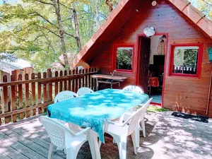 Image of Chalet dans camping à Camon
