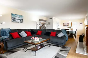 Image of Spacious 4 BR 2 Story houe