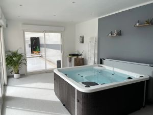 Image of Villa 12 people swimming pool and indoor spa