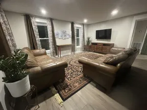 Image of The Oak at Windrock- cozy farmhouse on 2 acres