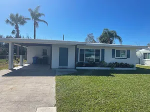 Image of Beautiful home 2 miles away from Venice Beach!!!